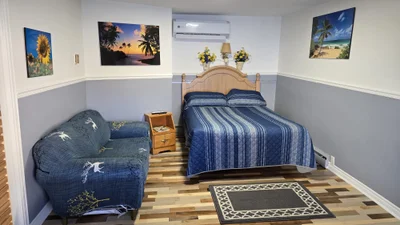 MOTEL 10